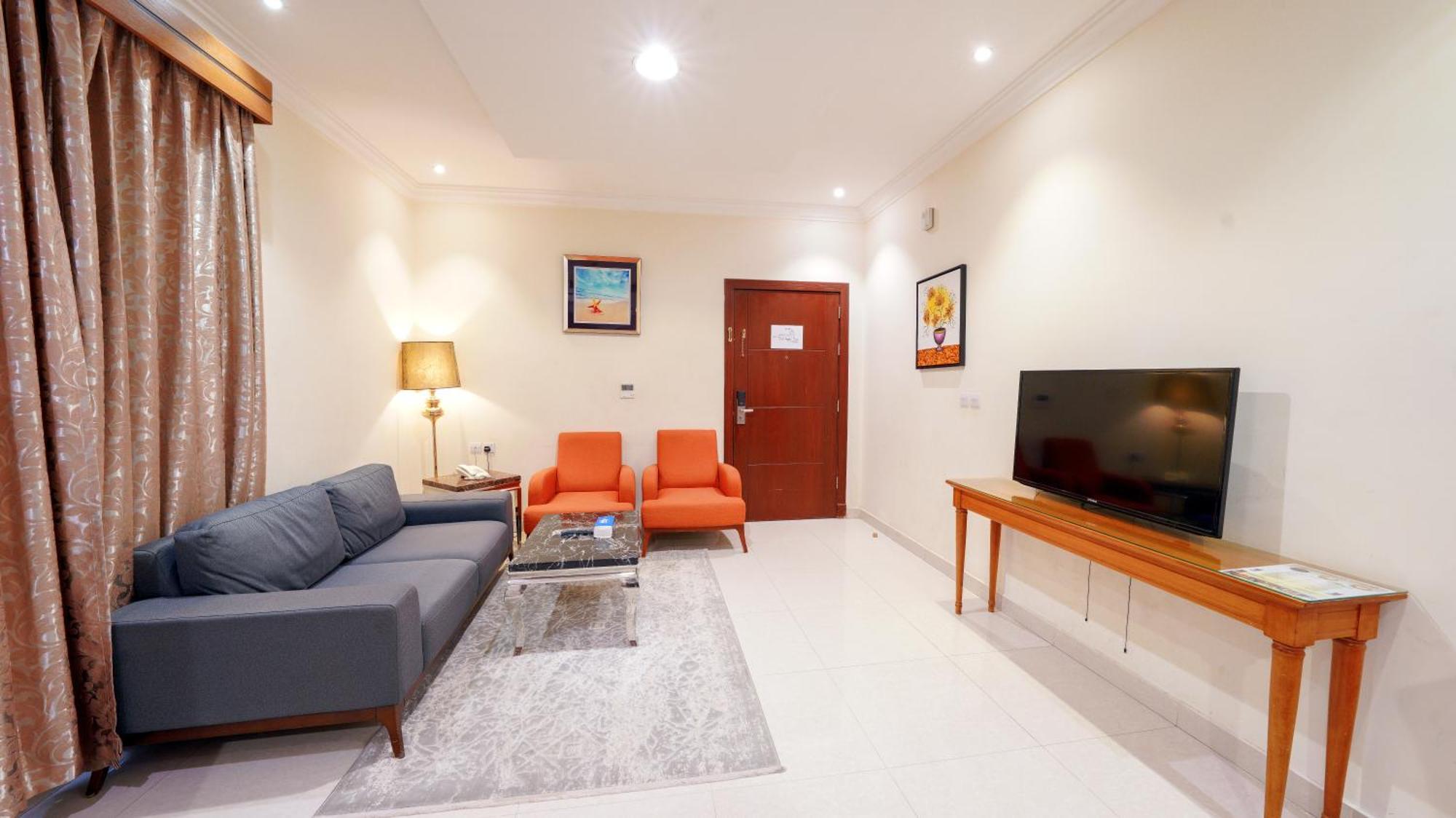 Al Masem Serviced Apartments - Exit 9 Riad Habitación foto